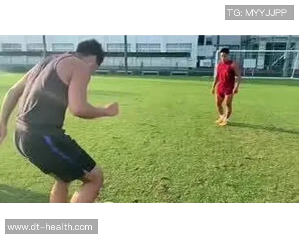 足球球星精彩转身突破过人技巧解析与实例分享